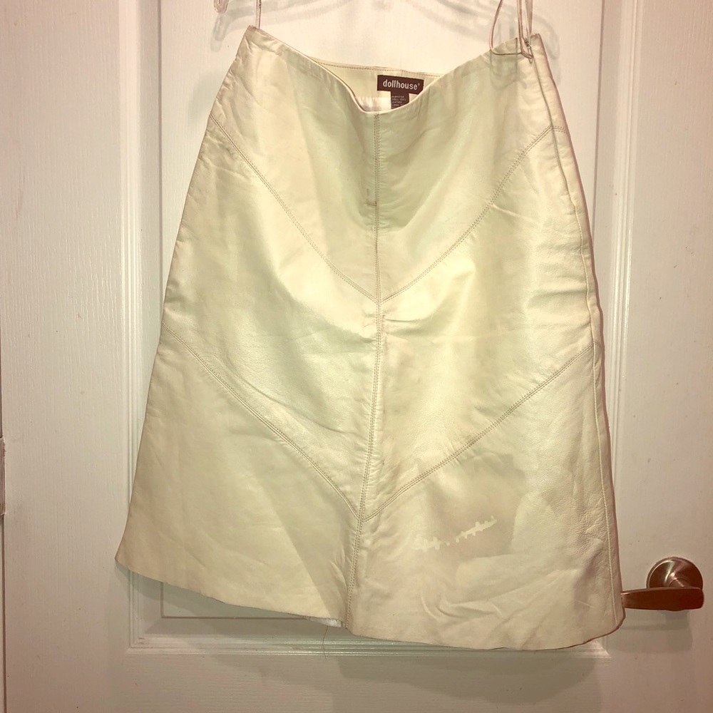 Skirt size medium